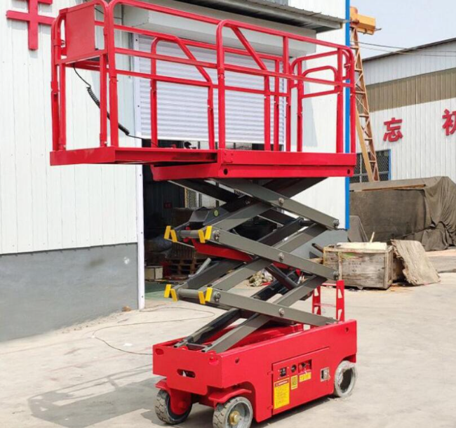 东辽移动剪叉式升降机